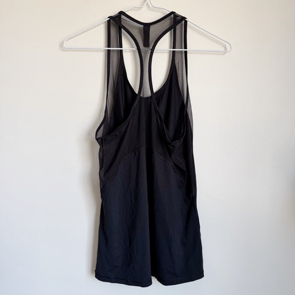 5 for $20🛍️ VICTORIA SPORT | Mesh Racerback Tank - Picture 8 of 10